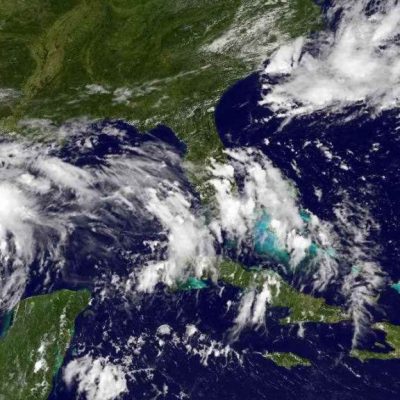 la-na-hurricane-harvey-pictures-20170825-007