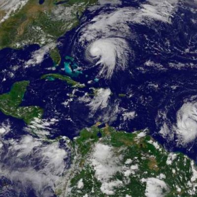 Huracán Continúa – El Huracán María Está En Camino y Se Vuelve Más Fuerte