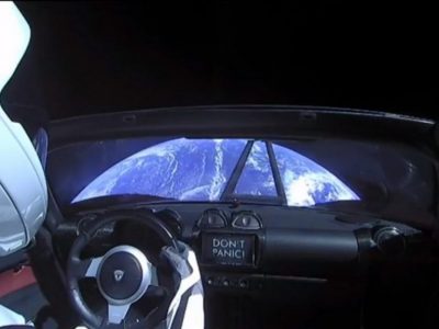 Tesla-Roadster-in-Space-3-9326-default-large