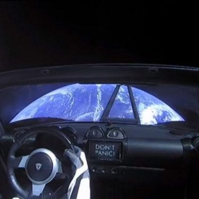 Tesla-Roadster-in-Space-3-9326-default-large
