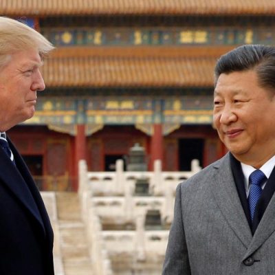 El presidente Trump retrasará aumento arancelario en China
