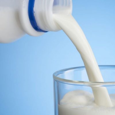 ¿Por qué aún somos capaces de beber leche?
