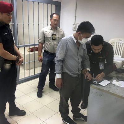 Un Supuesto Jefe Del Tráfico de Animales Salvajes Evade Enjuiciamiento